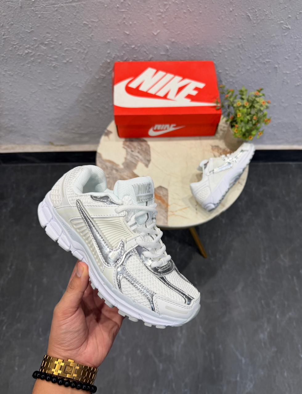 Nike Zoom Vomero 5 "Chrome Toe" – White / Metallic Silver