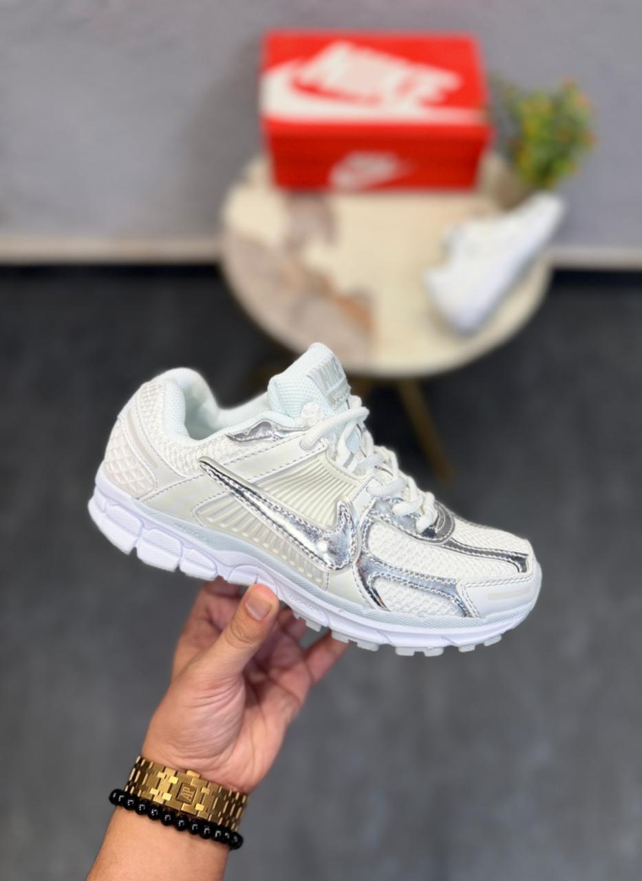 Nike Zoom Vomero 5 "Chrome Toe" – White / Metallic Silver